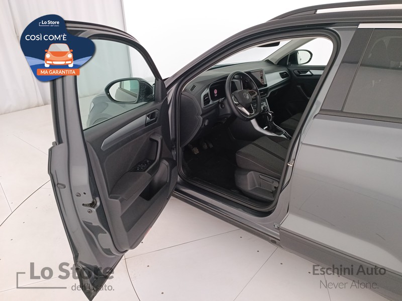 18 - Volkswagen T-Roc 1.0 tsi life 110cv