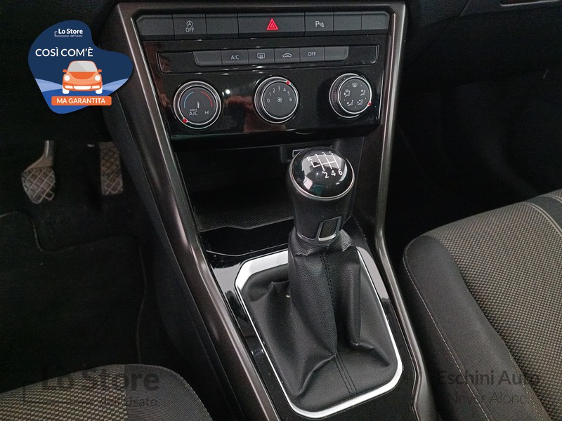 16 - Volkswagen T-Roc 1.0 tsi style 115cv