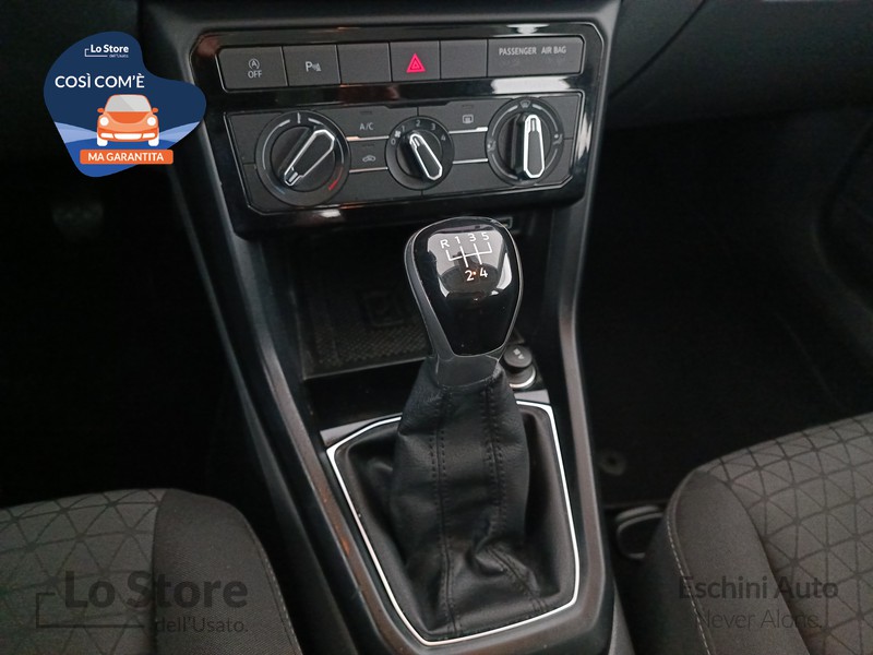 16 - Volkswagen T-Cross 1.6 tdi style 95cv