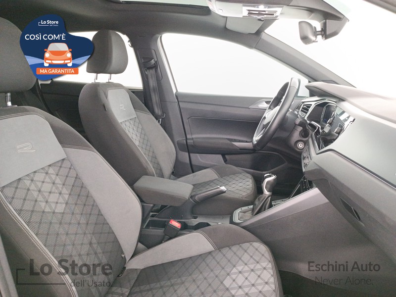 10 - Volkswagen Taigo 1.0 tsi r-line 110cv