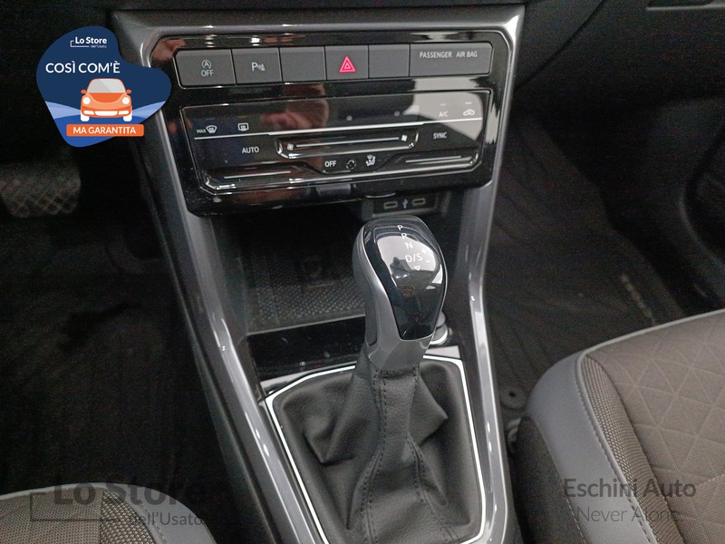 16 - Volkswagen T-Cross 1.0 tsi advanced 110cv dsg
