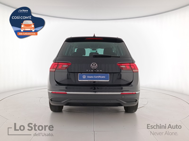 5 - Volkswagen Tiguan 1.5 tsi life 150cv dsg