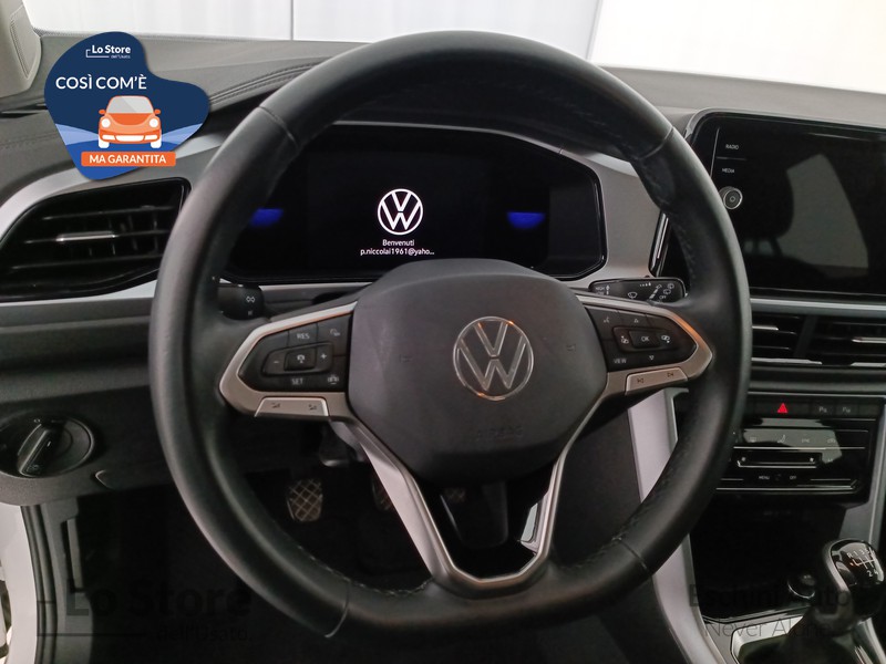 12 - Volkswagen T-Roc 1.0 tsi life 110cv