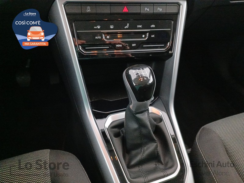 16 - Volkswagen T-Roc 1.0 tsi life 110cv