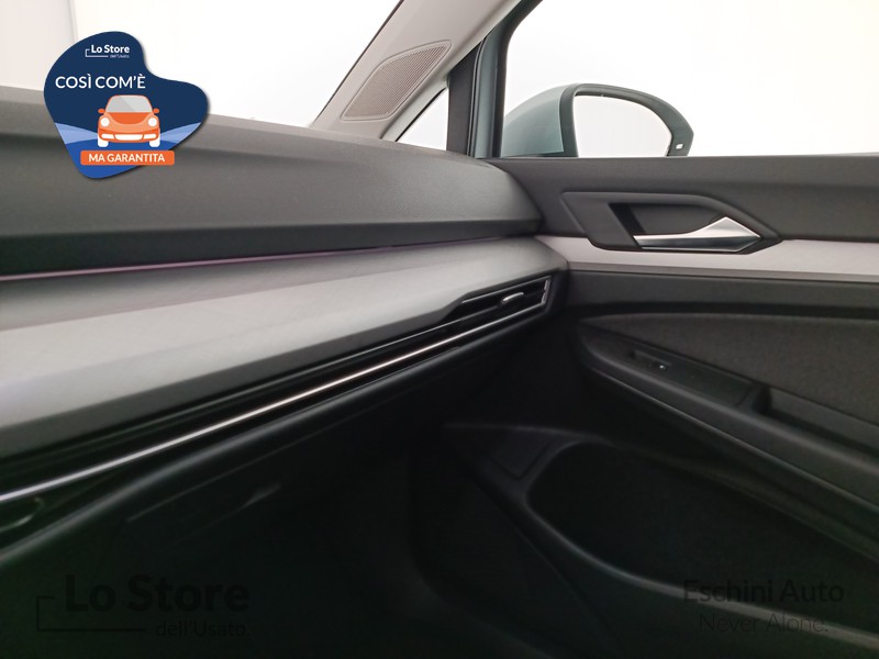 17 - Volkswagen Golf variant 2.0 tdi life 150cv dsg