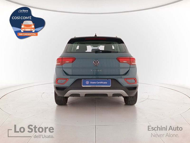5 - Volkswagen T-Roc 1.0 tsi life 110cv