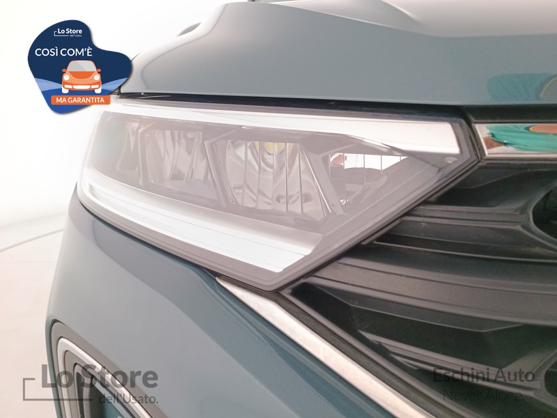 7 - Volkswagen T-Roc 1.0 tsi life 110cv