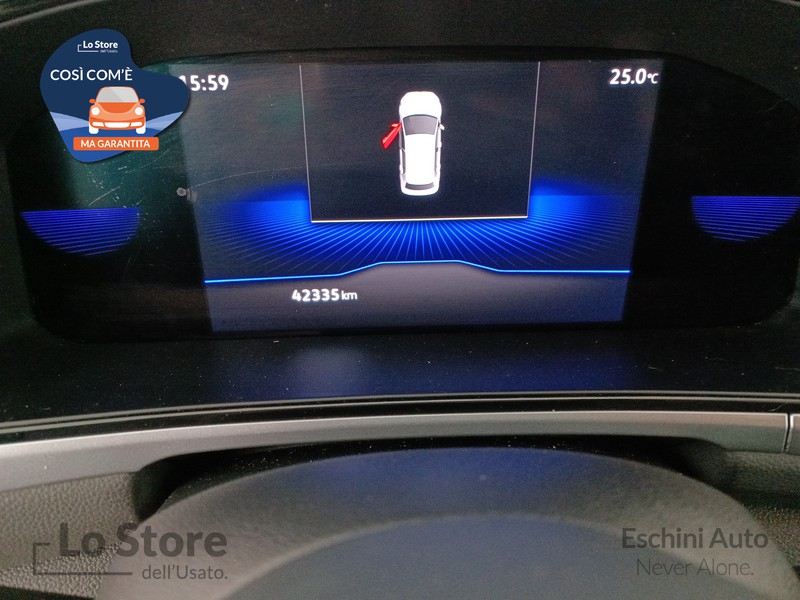 13 - Volkswagen T-Roc 1.0 tsi life 110cv