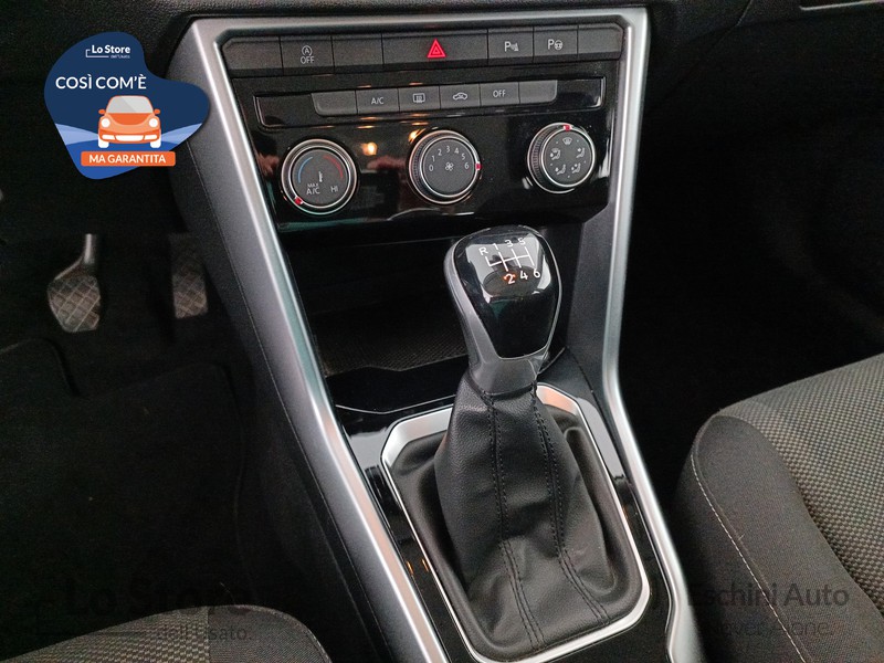 16 - Volkswagen T-Roc 1.0 tsi life 110cv