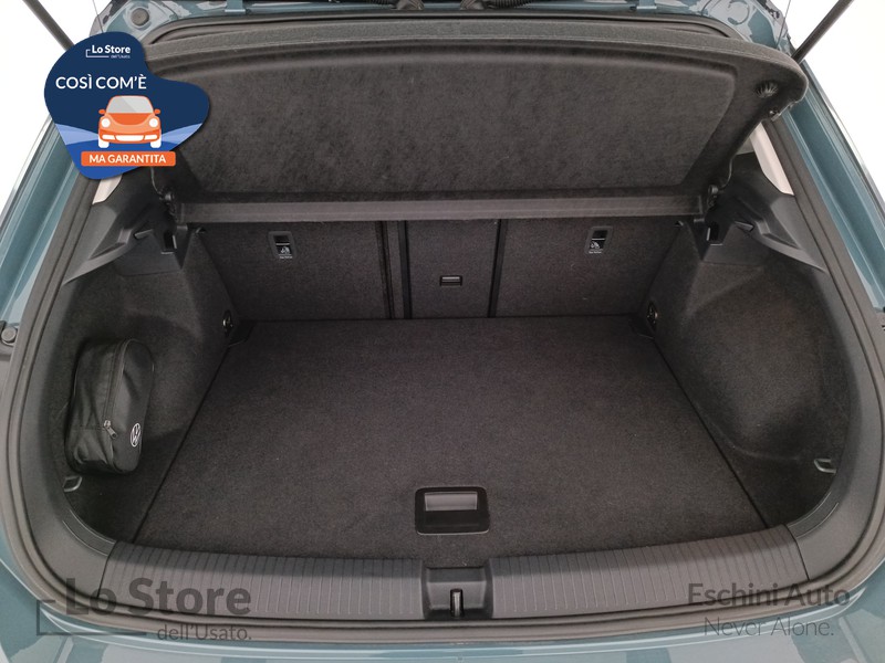 21 - Volkswagen T-Roc 1.0 tsi life 110cv