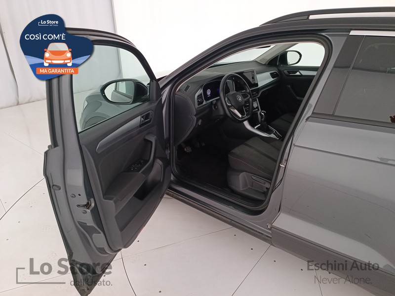 18 - Volkswagen T-Roc 1.0 tsi life 110cv