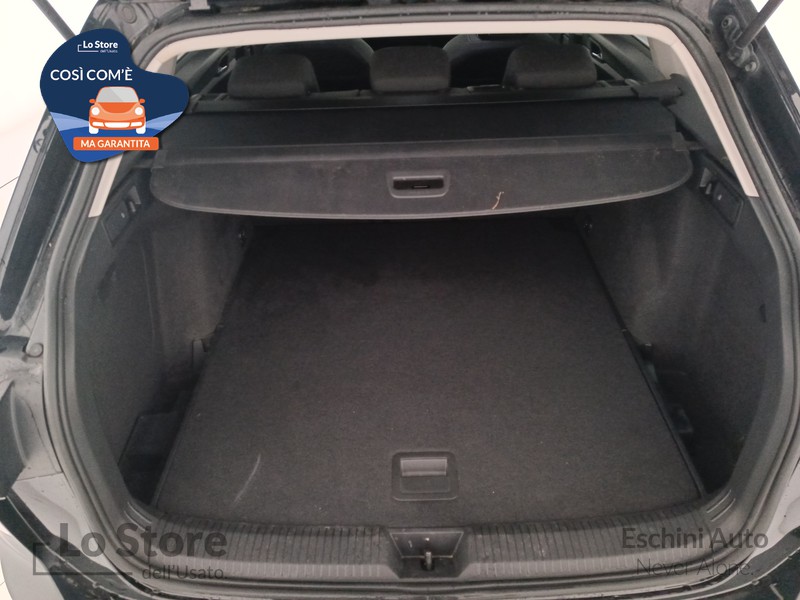 20 - Volkswagen Golf variant 1.5 etsi evo style 130cv dsg