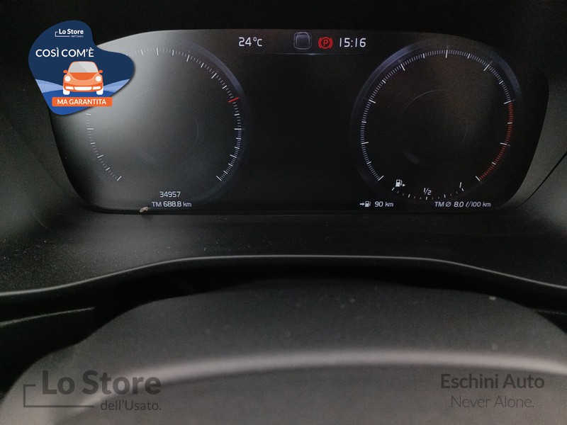 13 - Volvo XC40 1.5 t2 momentum auto my21
