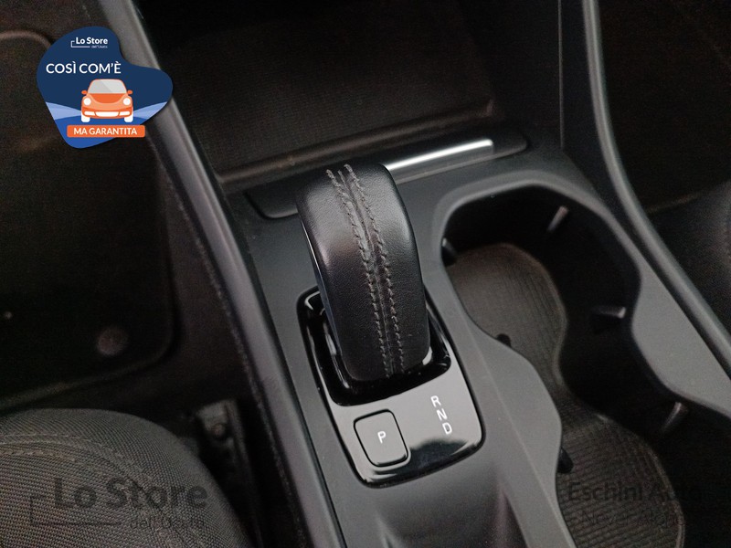 16 - Volvo XC40 1.5 t2 momentum auto my21
