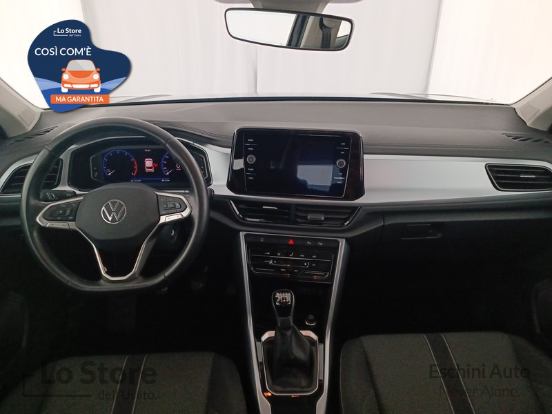 11 - Volkswagen T-Roc 1.0 tsi life 110cv