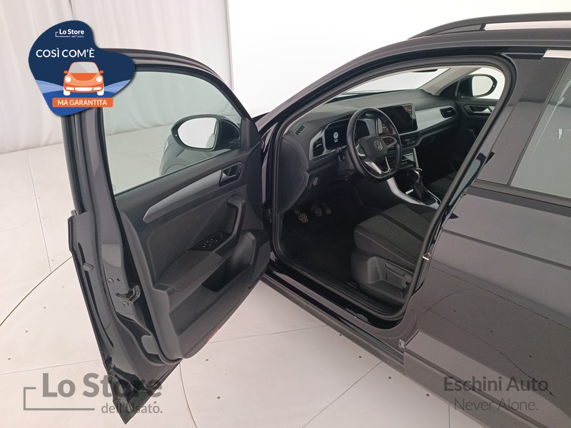 18 - Volkswagen T-Roc 1.0 tsi life 110cv