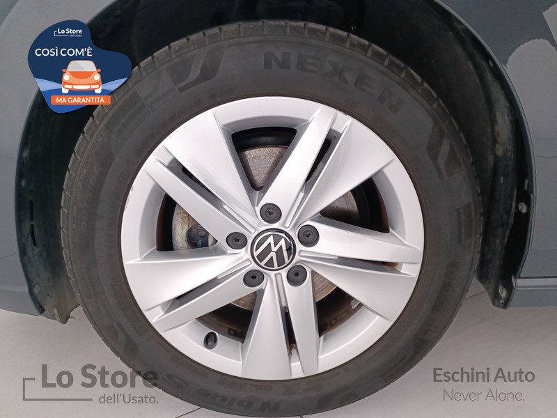 8 - Volkswagen Golf 2.0 tdi life 115cv dsg