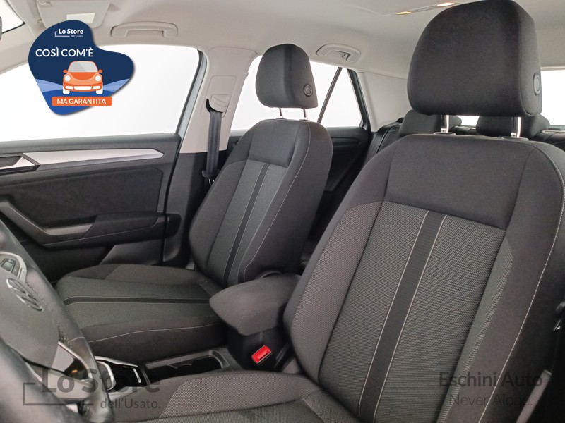 15 - Volkswagen T-Roc 1.0 tsi life 110cv