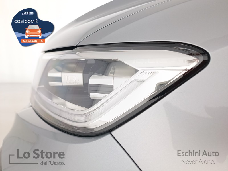 19 - Volkswagen T-Roc 1.5 tsi r-line dsg
