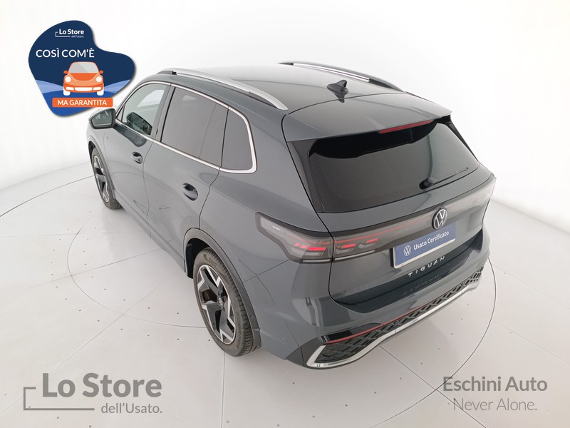 6 - Volkswagen Tiguan 2.0 tdi r-line 150cv dsg