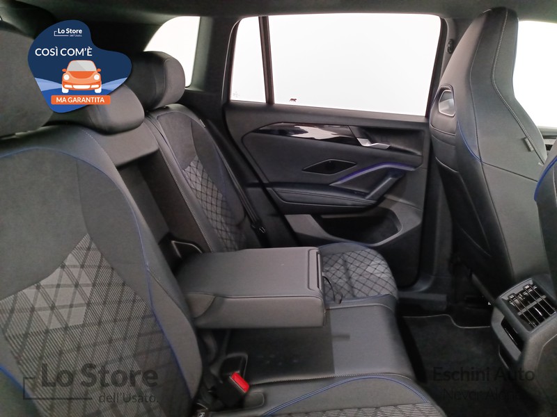 9 - Volkswagen Tiguan 2.0 tdi r-line 150cv dsg
