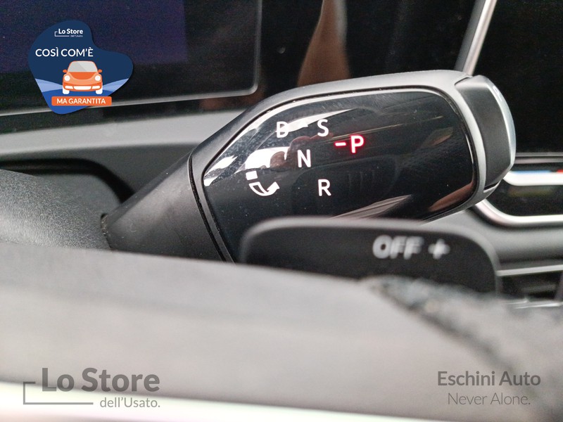 16 - Volkswagen Tiguan 2.0 tdi r-line 150cv dsg