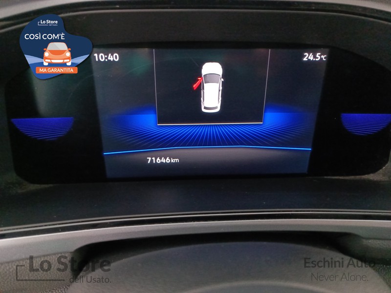 13 - Volkswagen T-Roc 2.0 tdi life 115cv