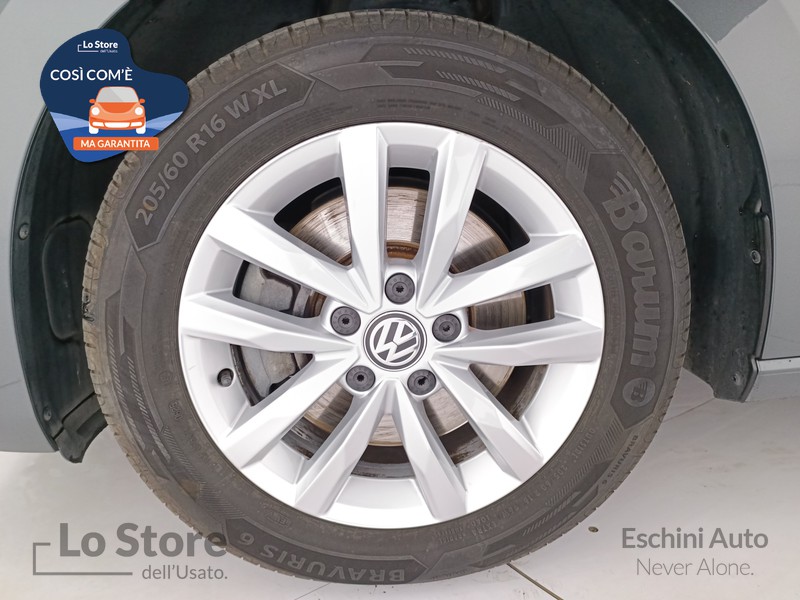 8 - Volkswagen Touran 1.6 tdi business 115cv