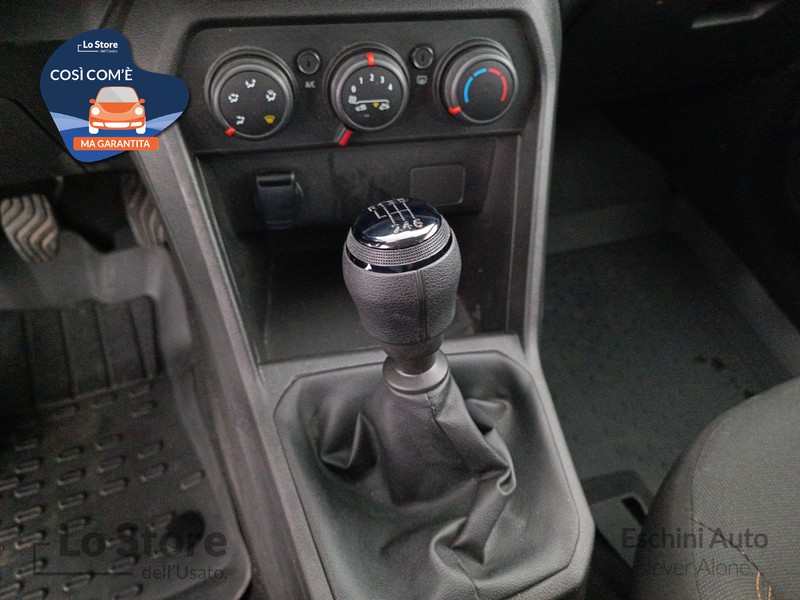 15 - Dacia Sandero stepway 1.0 tce essential eco-g 100cv