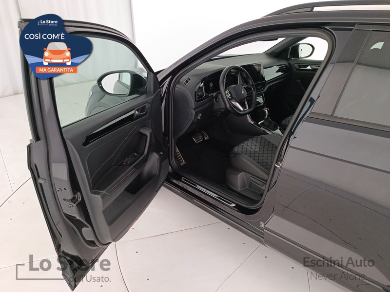 18 - Volkswagen T-Roc 1.5 tsi r-line dsg