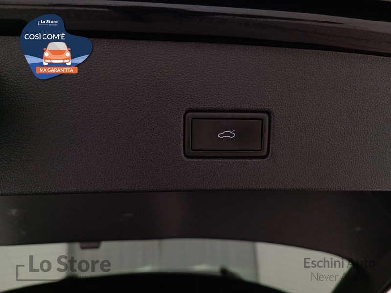 22 - Volkswagen T-Roc 1.5 tsi r-line dsg