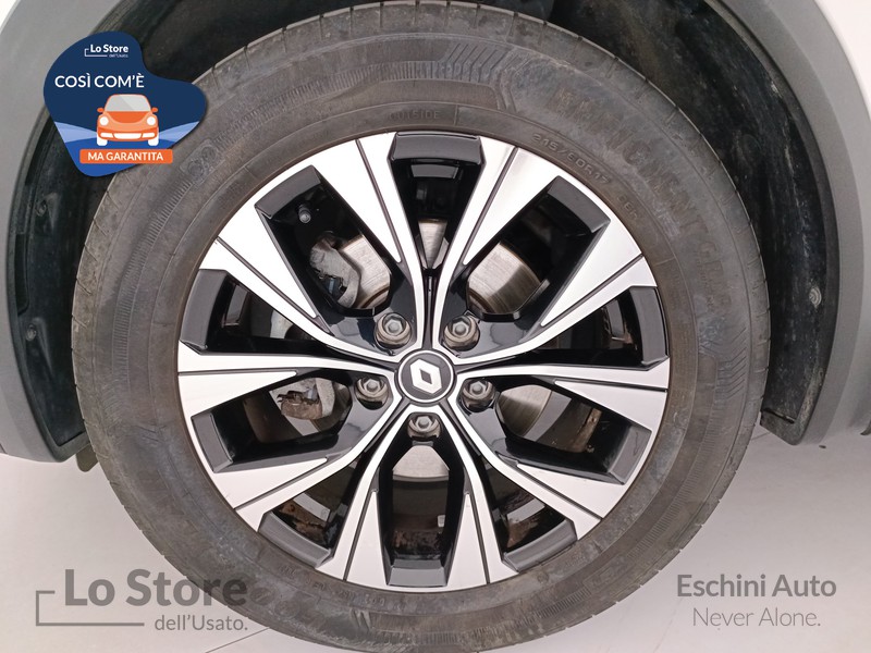 8 - Renault Captur 1.6 e-tech phev techno 160cv auto