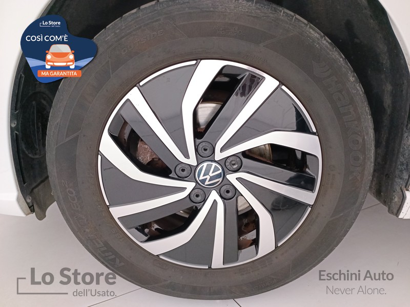 8 - Volkswagen Polo 1.0 tgi life 90cv