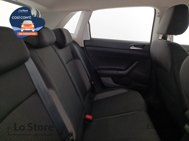9 - Volkswagen Polo 1.0 tgi life 90cv