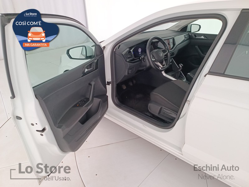 18 - Volkswagen Polo 1.0 tgi life 90cv