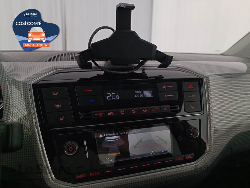 14 - Volkswagen e-up! 5p