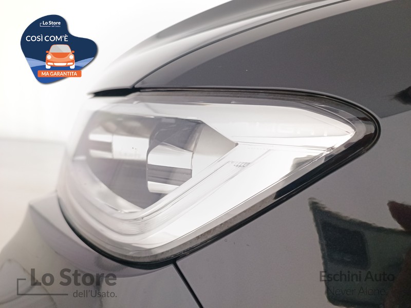 19 - Volkswagen T-Roc 2.0 tdi r-line 150cv dsg