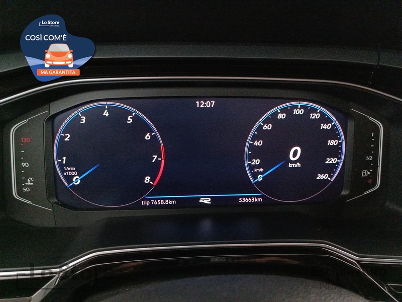 13 - Volkswagen Taigo 1.0 tsi r-line 110cv