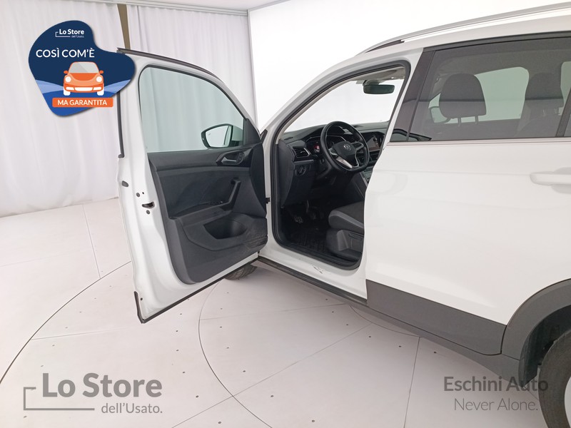 18 - Volkswagen T-Cross 1.0 tsi advanced 110cv