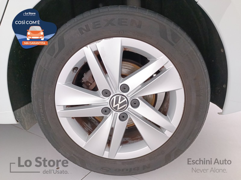 8 - Volkswagen Golf 1.0 tsi evo life 110cv