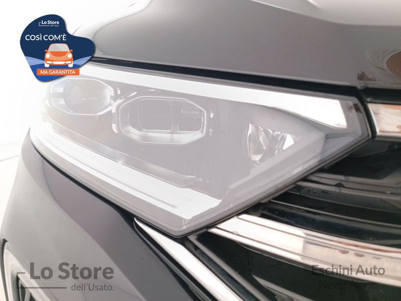 7 - Volkswagen T-Roc 1.0 tsi style 110cv