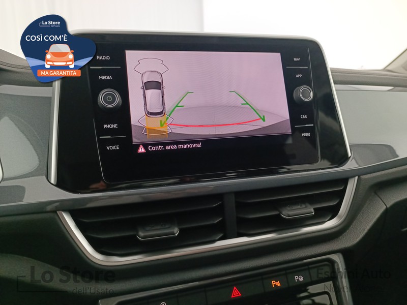 14 - Volkswagen T-Roc 1.0 tsi style 110cv