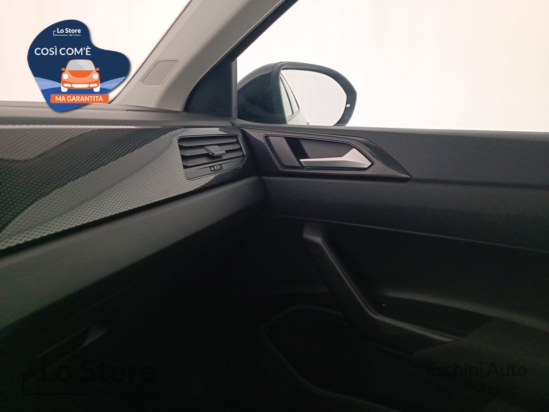 17 - Volkswagen Taigo 1.0 tsi life 110cv