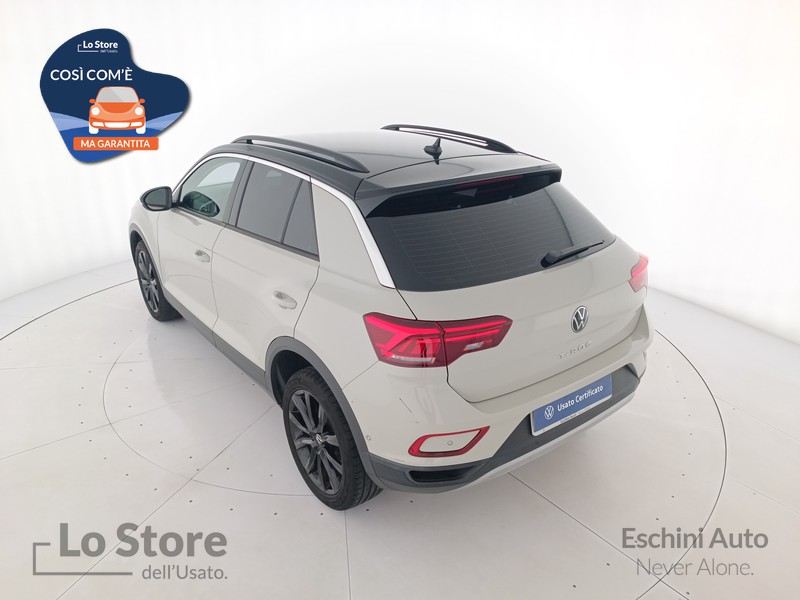 6 - Volkswagen T-Roc 1.0 tsi life 110cv