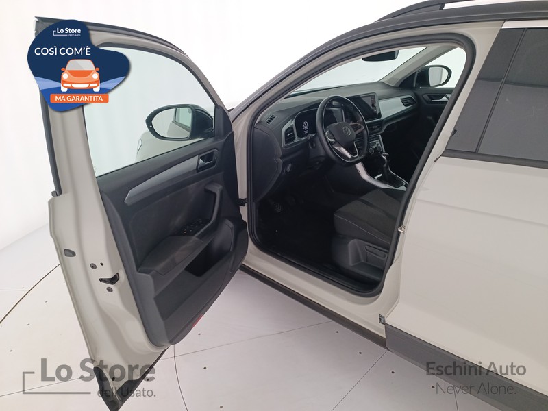 18 - Volkswagen T-Roc 1.0 tsi life 110cv