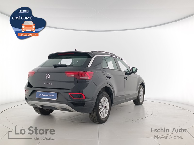 4 - Volkswagen T-Roc 1.5 tsi life dsg