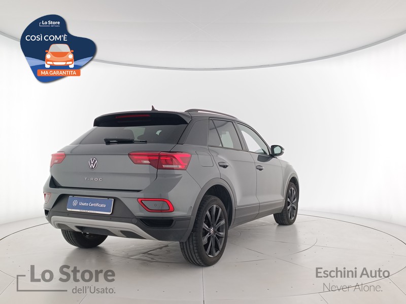 4 - Volkswagen T-Roc 1.0 tsi style 110cv