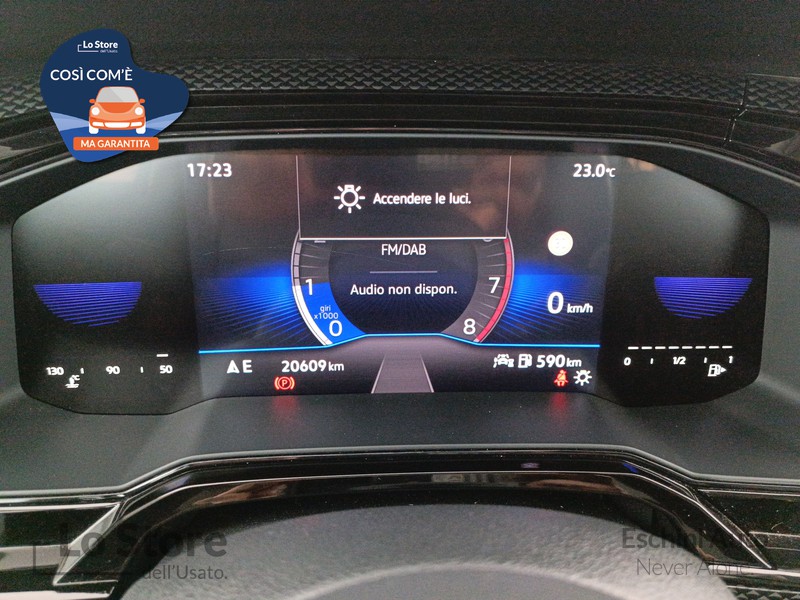 13 - Volkswagen Taigo 1.0 tsi life 110cv