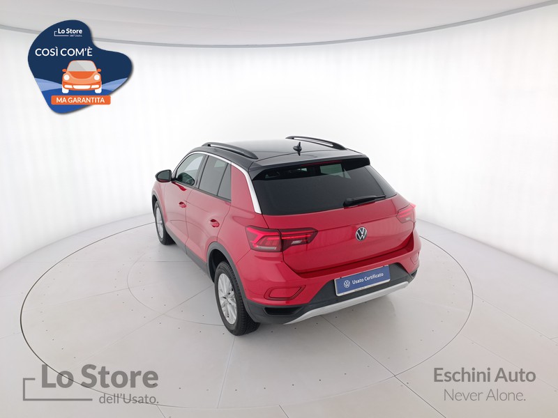 6 - Volkswagen T-Roc 1.0 tsi style 110cv