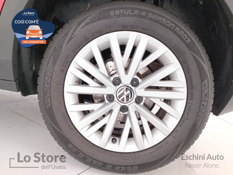 8 - Volkswagen T-Roc 1.0 tsi style 110cv